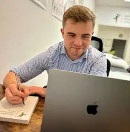 Online 1:1 Physiotherapy appointments